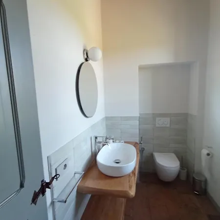 Cascina La Serra * Vaglio Serra